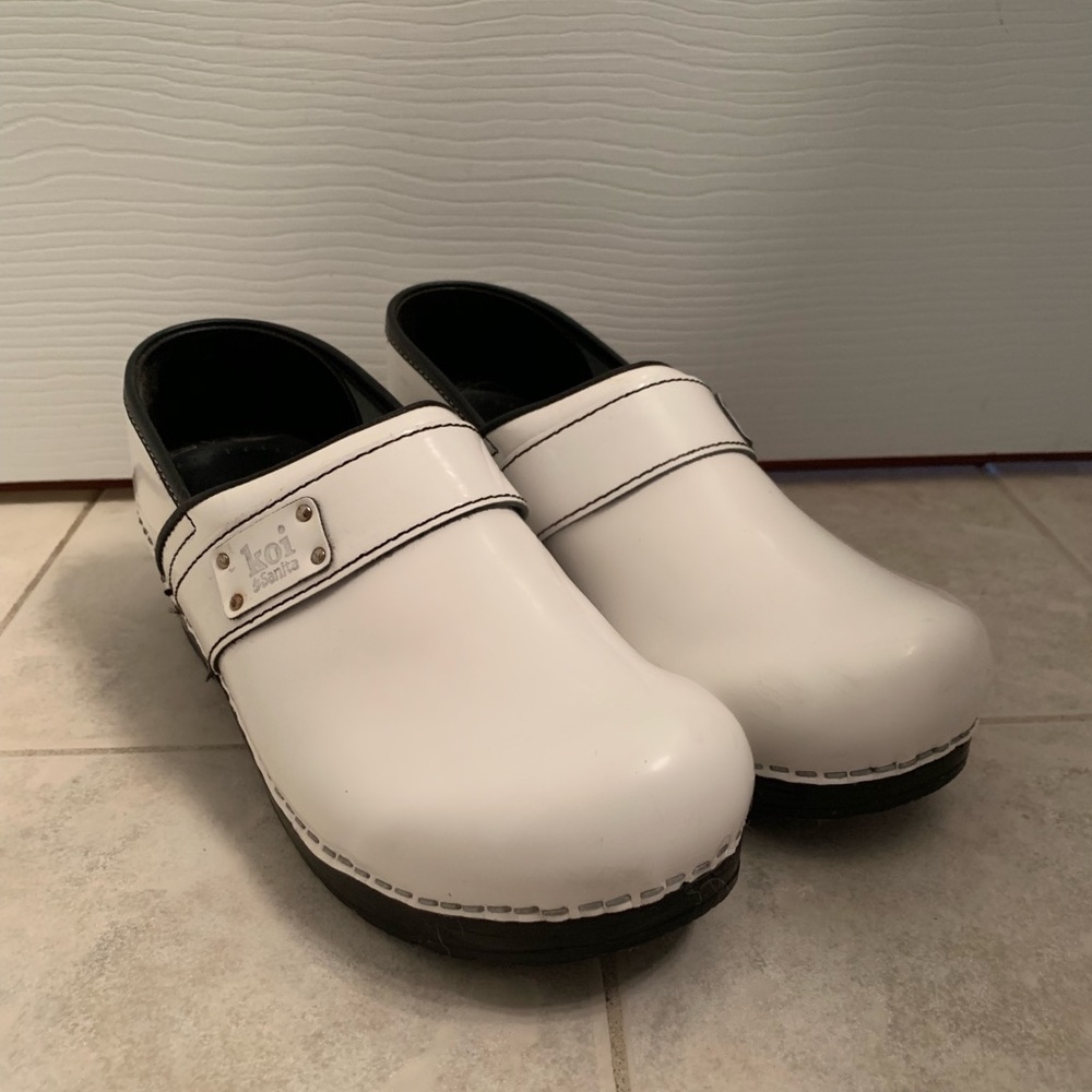 White Sanita Koi Nursing Clogs